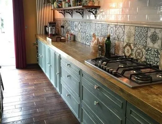 Kitchens installation
